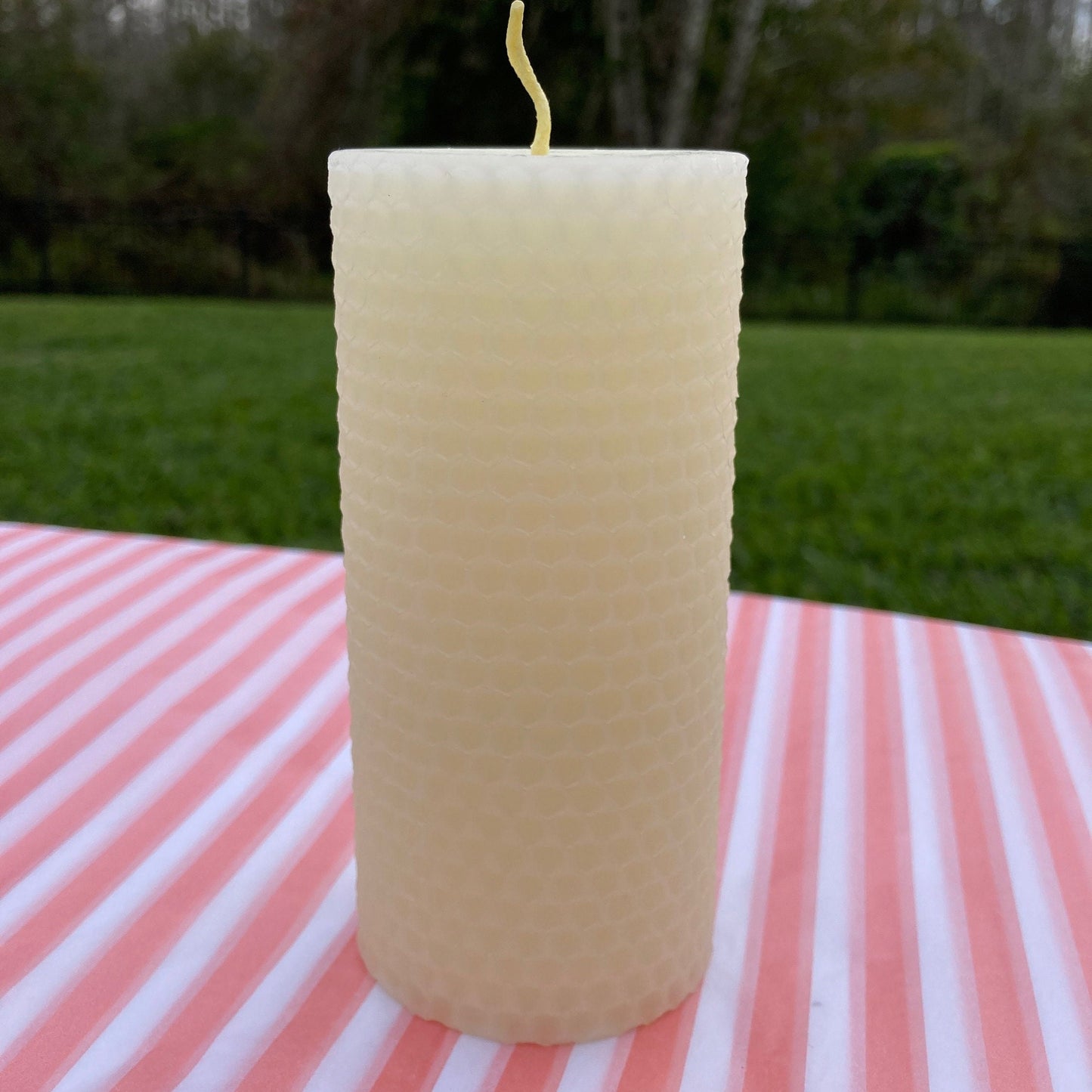 Honeycomb Beeswax Pillar Candle - Handmade With 100% Pure Beeswax - Hexagon Style - Yellow & Ivory Beeswax